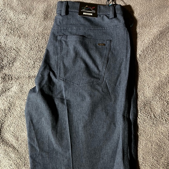 Mens Greg Norman golf shorts - 32 - Picture 4 of 7